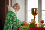 Божественная литургия в день памяти прпп. Зосимы, Савватия и Германа