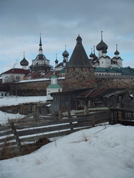 Президент России поддержал предложение архангельского губернатора о необходимости разработки федеральной целевой программы по развитию Соловков