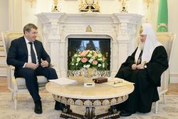 Фото Пресс-служба Патриарха Московского и всея Руси, Святейший Патриарх Кирилл обсудил перспективы развития Соловецкого архипелага с главой Минрегиона России