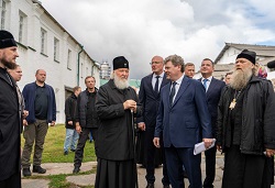 Святейший Патриарх Кирилл ознакомился с ходом ремонтно-реставрационных работ в Соловецком монастыре